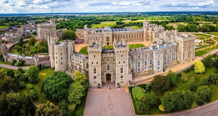Aerial view of Windsor Castle and its grounds